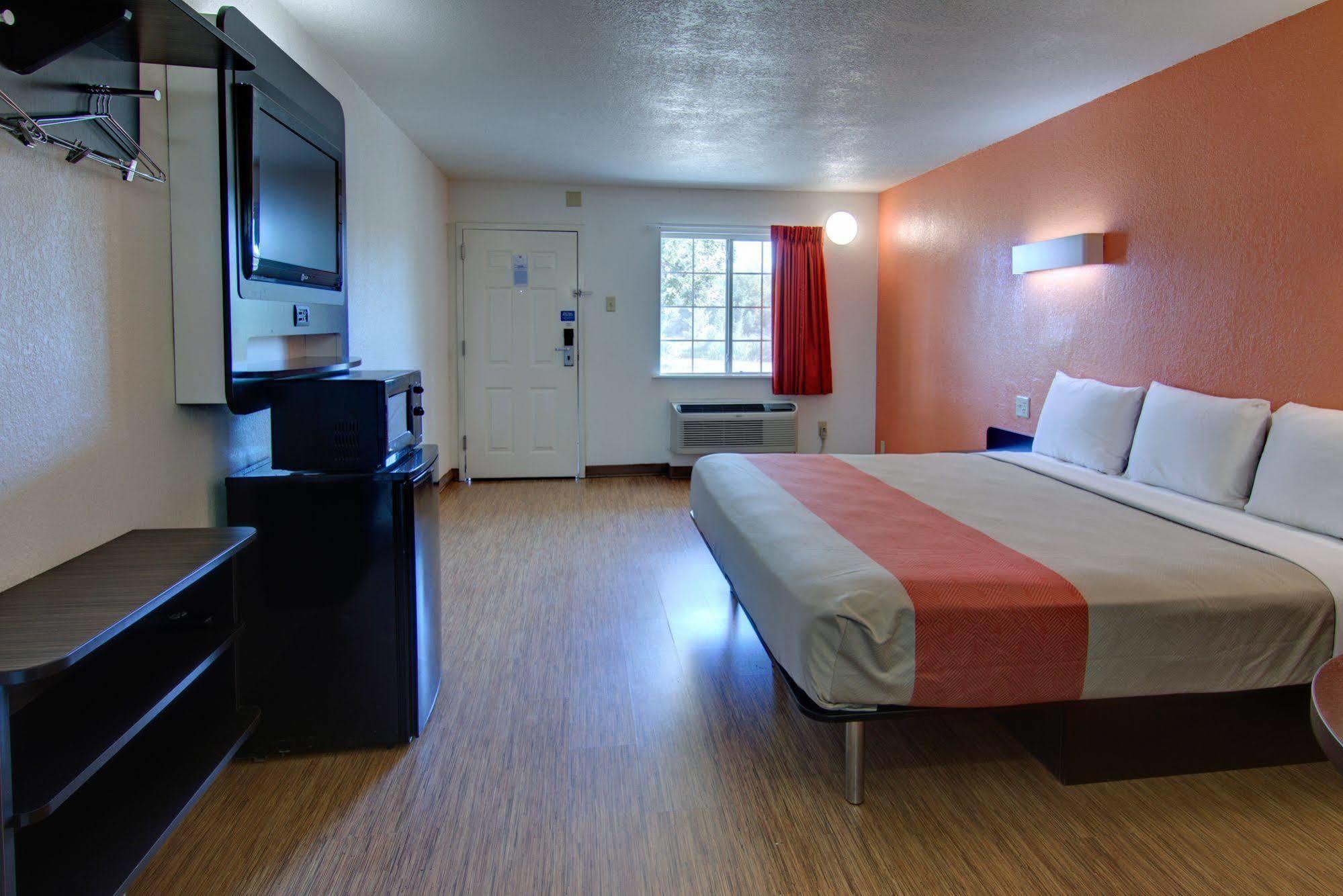 Motel 6-Mount Pleasant, Tx Exterior photo